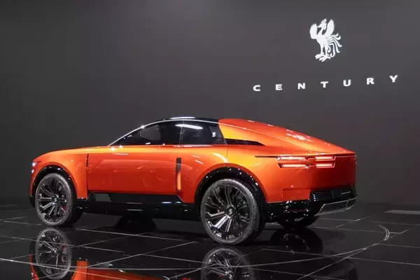 「超巨大ブースで目立っていたトヨタをはじめジャパンモビリティショーはワクワクするクルマが多かった」の画像