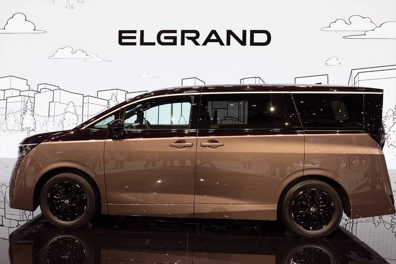 超巨大ブースで目立っていたトヨタをはじめジャパンモビリティショーはワクワクするクルマが多かった