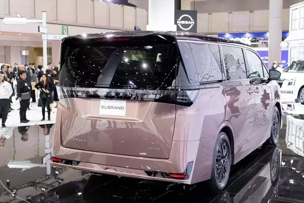 「超巨大ブースで目立っていたトヨタをはじめジャパンモビリティショーはワクワクするクルマが多かった」の画像