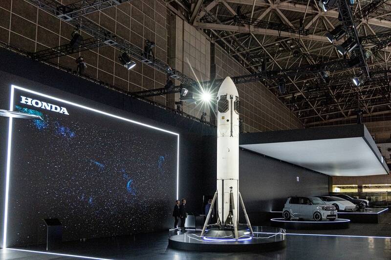 超巨大ブースで目立っていたトヨタをはじめジャパンモビリティショーはワクワクするクルマが多かった