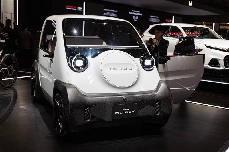 超巨大ブースで目立っていたトヨタをはじめジャパンモビリティショーはワクワクするクルマが多かった