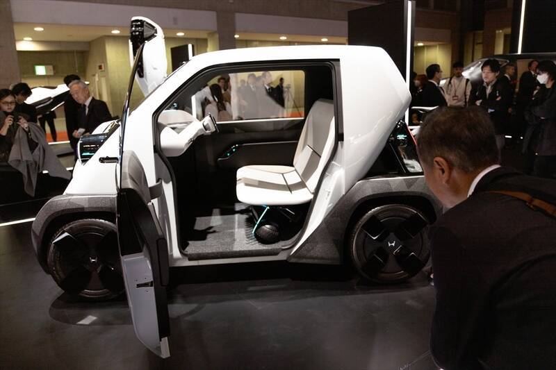 超巨大ブースで目立っていたトヨタをはじめジャパンモビリティショーはワクワクするクルマが多かった