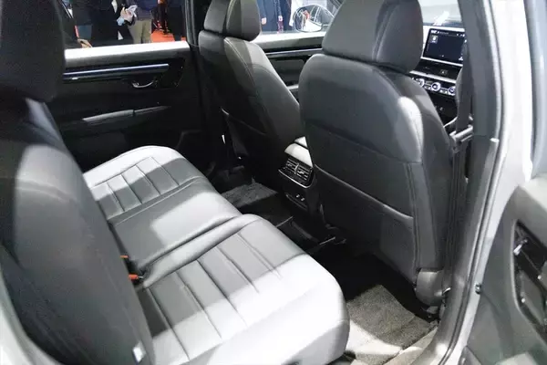 「超巨大ブースで目立っていたトヨタをはじめジャパンモビリティショーはワクワクするクルマが多かった」の画像