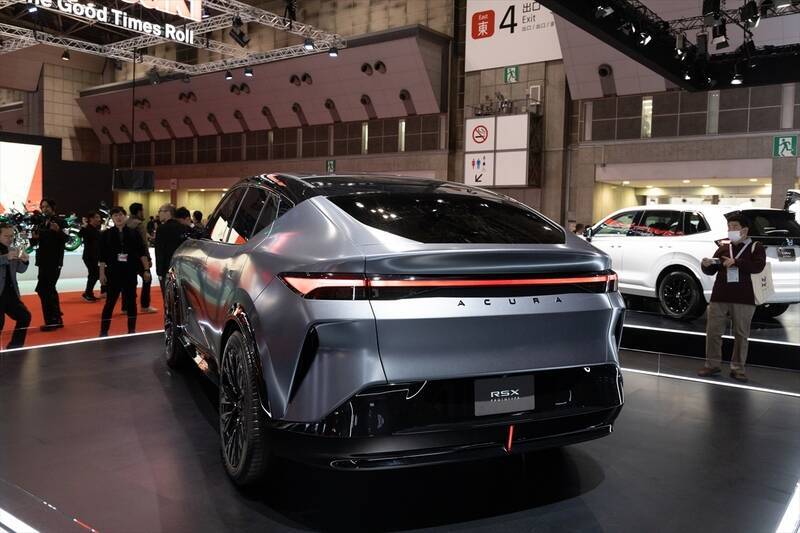 超巨大ブースで目立っていたトヨタをはじめジャパンモビリティショーはワクワクするクルマが多かった