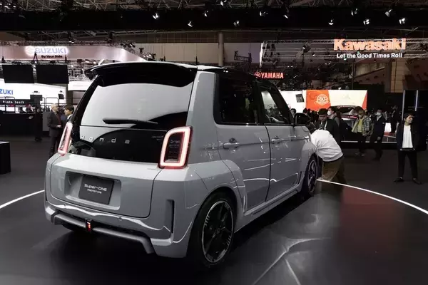 「超巨大ブースで目立っていたトヨタをはじめジャパンモビリティショーはワクワクするクルマが多かった」の画像