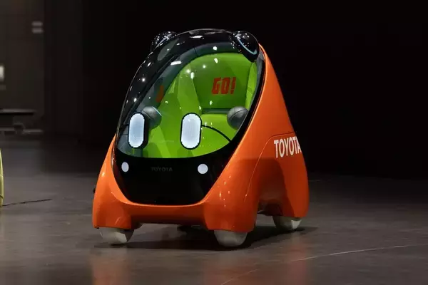 「超巨大ブースで目立っていたトヨタをはじめジャパンモビリティショーはワクワクするクルマが多かった」の画像