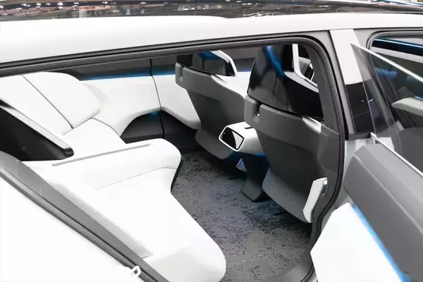 「超巨大ブースで目立っていたトヨタをはじめジャパンモビリティショーはワクワクするクルマが多かった」の画像