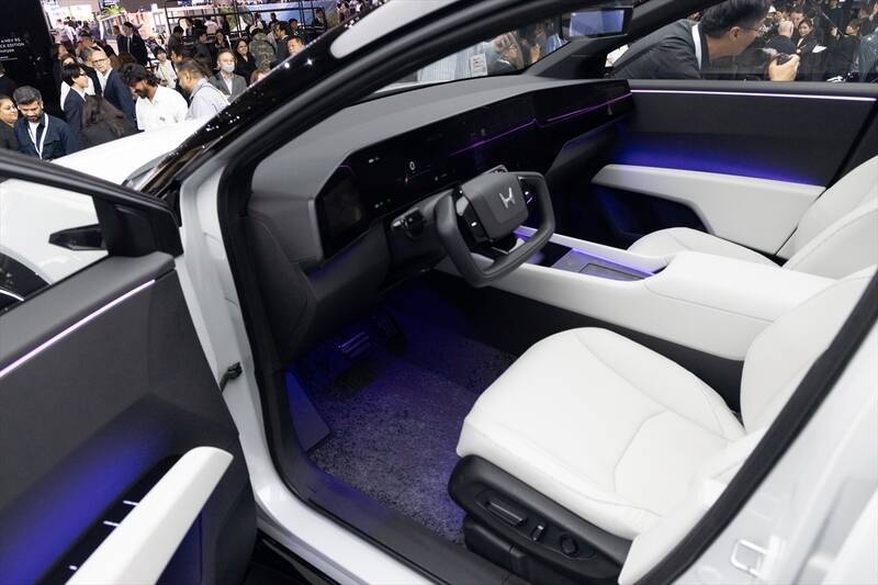 超巨大ブースで目立っていたトヨタをはじめジャパンモビリティショーはワクワクするクルマが多かった