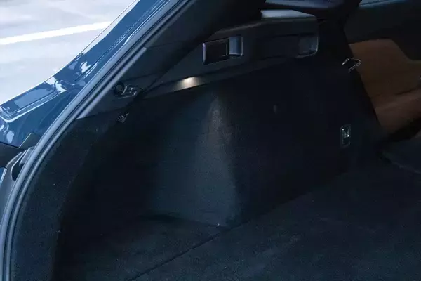 「クラウン・エステートで車中泊体験！ 「おもてなし」シートで過ごすぜいたくなドライブ体験」の画像