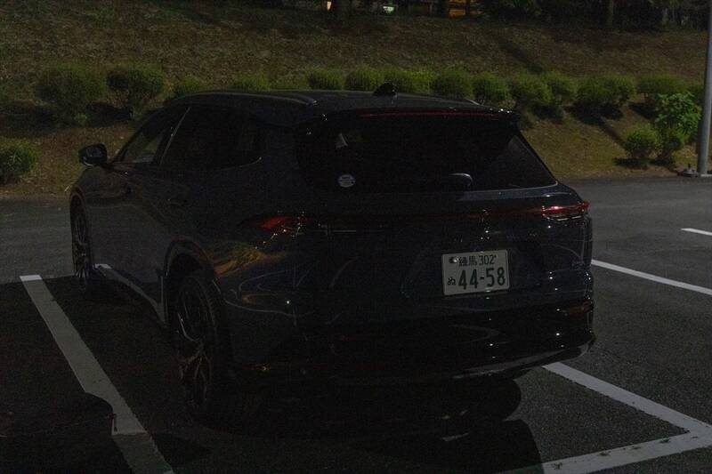 クラウン・エステートで車中泊体験！ 「おもてなし」シートで過ごすぜいたくなドライブ体験