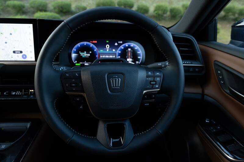 クラウン・エステートで車中泊体験！ 「おもてなし」シートで過ごすぜいたくなドライブ体験