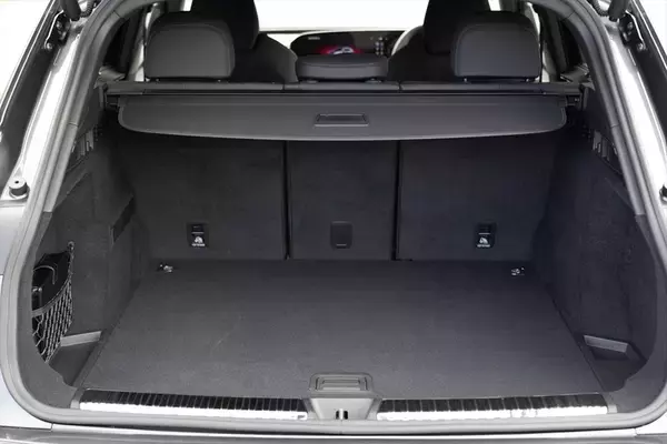 「大きくても惹かれる理由がある! アウディの新型「Q5」は全車マイルドハイブリッド化で隙ナシに」の画像