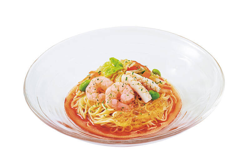 気になる！ ミスドの新作「世界のグルメパイ」 バターチキンカレーも登場
