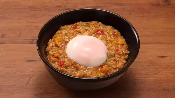 「ローソンに「ガパオ」「ベトナム風サンド」などアジアンメニュー登場！関東甲信越限定」の画像