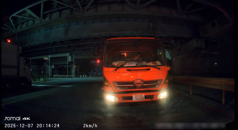 【これはいいドラレコだ！】4Kデュアル＋室内カメラ付き、全方位対応で死角なし