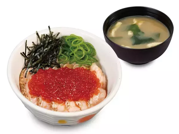 「松屋の海鮮丼「いくら」が復活！ 今年は「炙りサーモンいくら丼」も」の画像