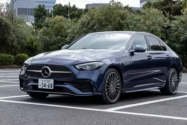 Cクラスに900万円出す価値はあるか？ 豪華装備の「C220d Luxury」に見る、SUVにはないセダンの底力