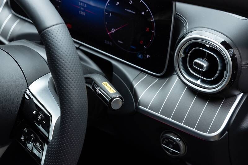 Cクラスに900万円出す価値はあるか？ 豪華装備の「C220d Luxury」に見る、SUVにはないセダンの底力