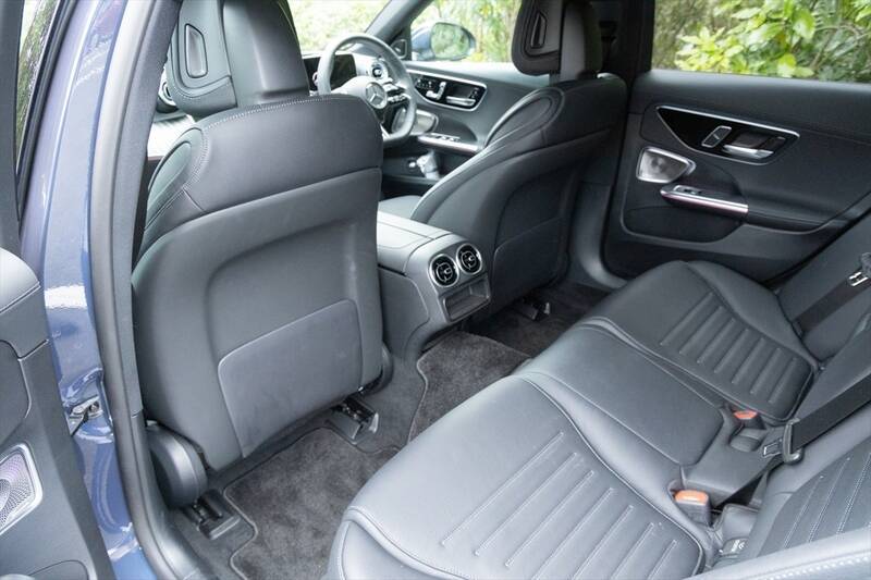 Cクラスに900万円出す価値はあるか？ 豪華装備の「C220d Luxury」に見る、SUVにはないセダンの底力