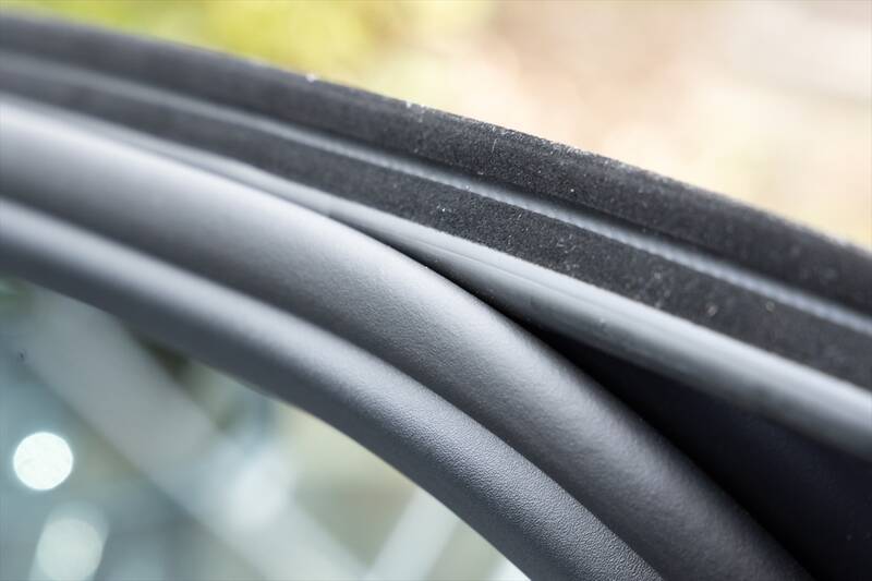 Cクラスに900万円出す価値はあるか？ 豪華装備の「C220d Luxury」に見る、SUVにはないセダンの底力