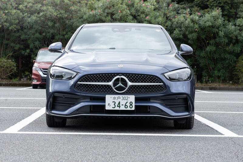 Cクラスに900万円出す価値はあるか？ 豪華装備の「C220d Luxury」に見る、SUVにはないセダンの底力