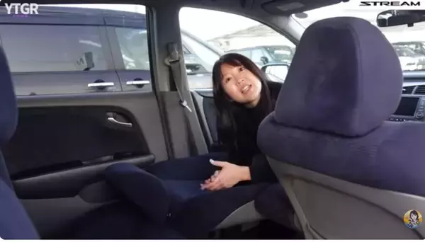 「予算100万円で3列シートが手に入る！ ホンダ「ストリーム」は中古車市場の隠れたコスパ最強ミニバン」の画像