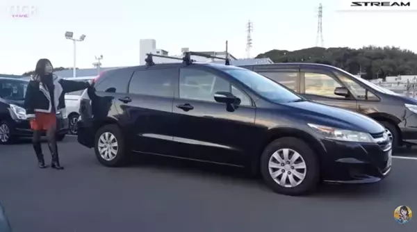 「予算100万円で3列シートが手に入る！ ホンダ「ストリーム」は中古車市場の隠れたコスパ最強ミニバン」の画像