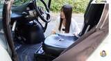 「バイクと軽自動車のいいとこ取り！ 1kmが4円で走れる街乗り最強EV「トヨタ コムス」のヤバすぎる実力」の画像24