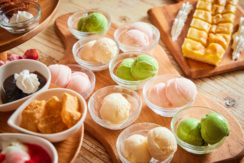 牛角「デザート食べ放題」を270店舗でスタート！ 「牛角アイス」やケーキを好きなだけ食べられる