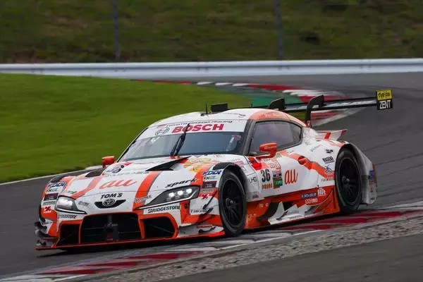 「【SUPER GT】「これは実質優勝だ！」ウェイト80kg＆給油制限の絶望的ハンデを跳ね返したau号の実力」の画像