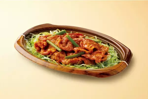 「夏にはウマ辛「豚焼肉丼」（390円、税別）オリジン弁当に登場」の画像