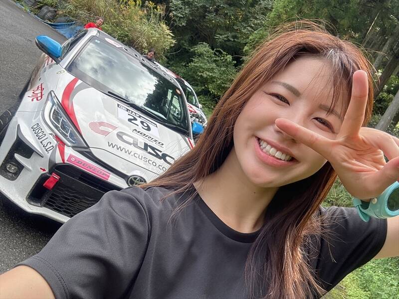 「絶望のエンジン故障」久万高原ラリーは悪夢のサバイバル！ 梅本まどか、最高の走りを見せた直後のリタイア劇