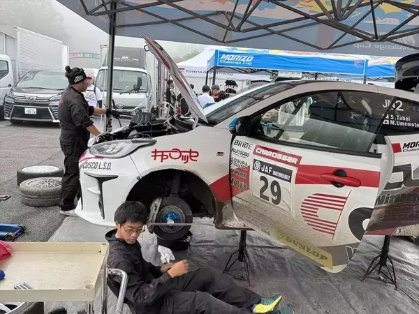 「「絶望のエンジン故障」久万高原ラリーは悪夢のサバイバル！ 梅本まどか、最高の走りを見せた直後のリタイア劇」の画像