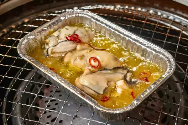 「「宮崎牛」「牡蠣」「肉寿司」が食べ放題！冬の大盤振舞フェアで100分制の至福」の画像