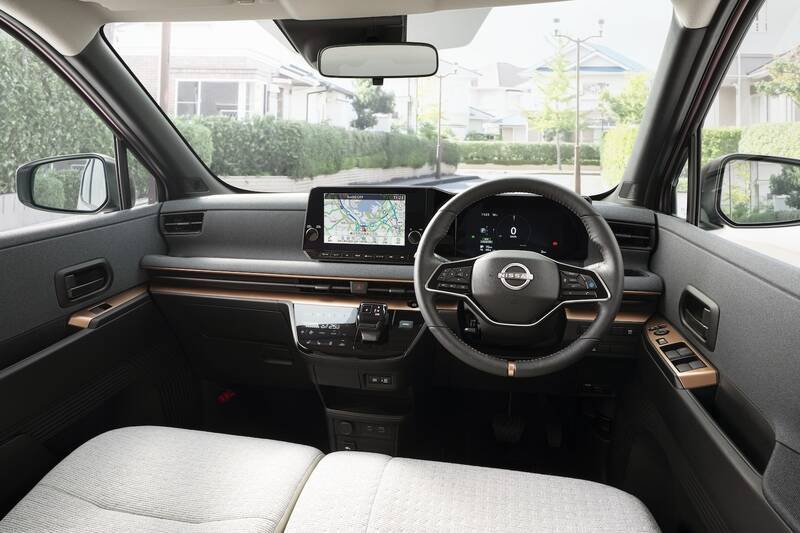 日産「サクラ」ついに顔変わる！ 新デザイン先行公開で“軽EVの正解”がまた進化