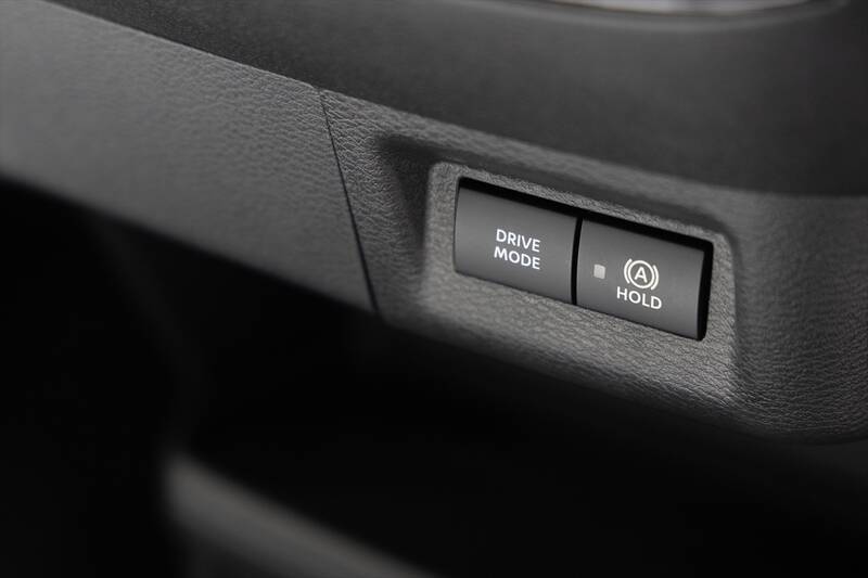 国内EV市場の1/3を占める大ヒット作！ 日産「サクラ」がマイナーチェンジで使い勝手を劇的向上