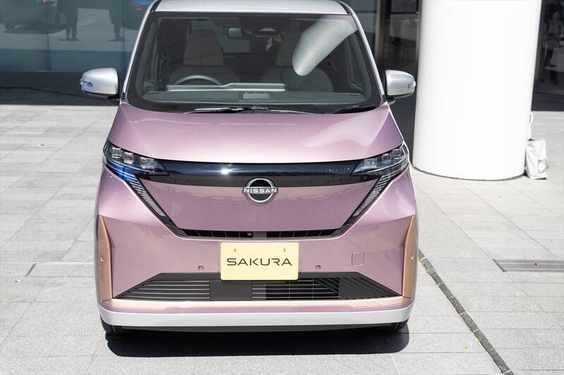 国内EV市場の1/3を占める大ヒット作！ 日産「サクラ」がマイナーチェンジで使い勝手を劇的向上