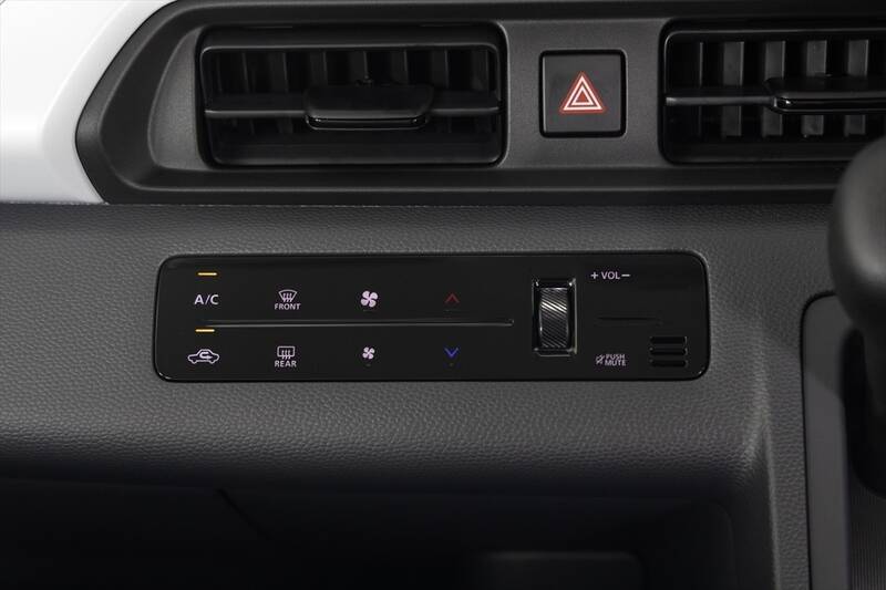 EVである前に軽自動車。スズキ「eSKY」が示す、日本の日常に寄り添う最適解