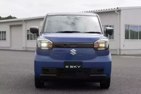 「EVである前に軽自動車。スズキ「eSKY」が示す、日本の日常に寄り添う最適解」の画像