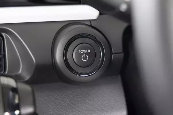 「EVである前に軽自動車。スズキ「eSKY」が示す、日本の日常に寄り添う最適解」の画像