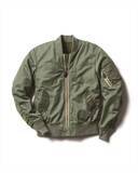 「通気性の良いカワサキ×AVIREXコラボのMA-1はトム・クルーズ気分になれる」の画像4