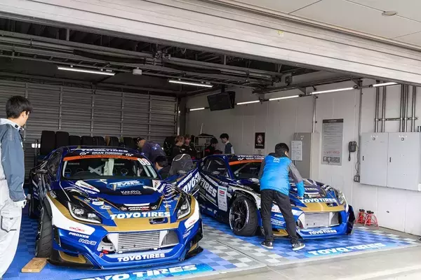 「D1エキシビジョン開催！ TOYO TIRES新体制の2年目は藤野選手がパーフェクトウィンで好発進」の画像