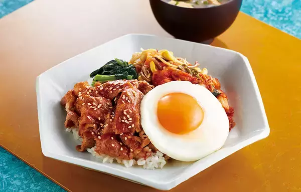「すご！ハンバーグ3枚のボリュームプレートが1098円　ジョイフル夏フェア」の画像