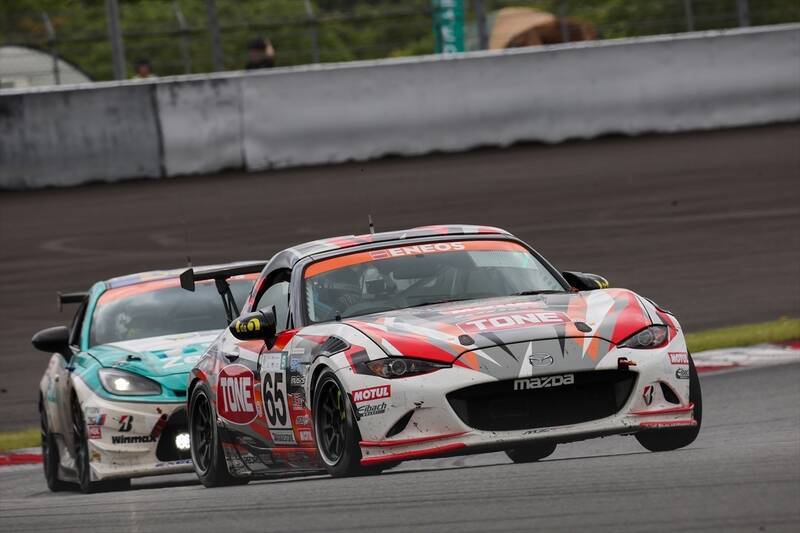 日本唯一の24時間レースにドライバーとして参戦！ 天候やトラブルに泣かされるも無事完走