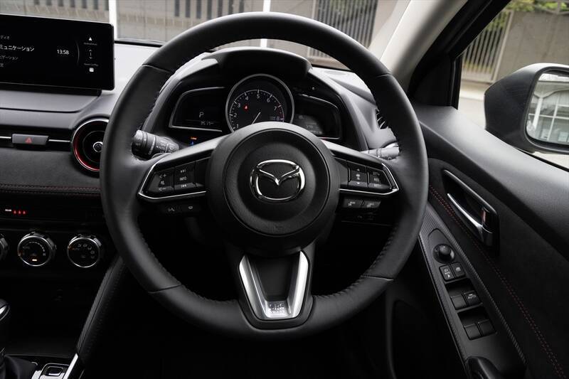 さよならMAZDA2。消えゆくマツダの看板小型車は「今こそ買うべき最強のホットハッチ」だった