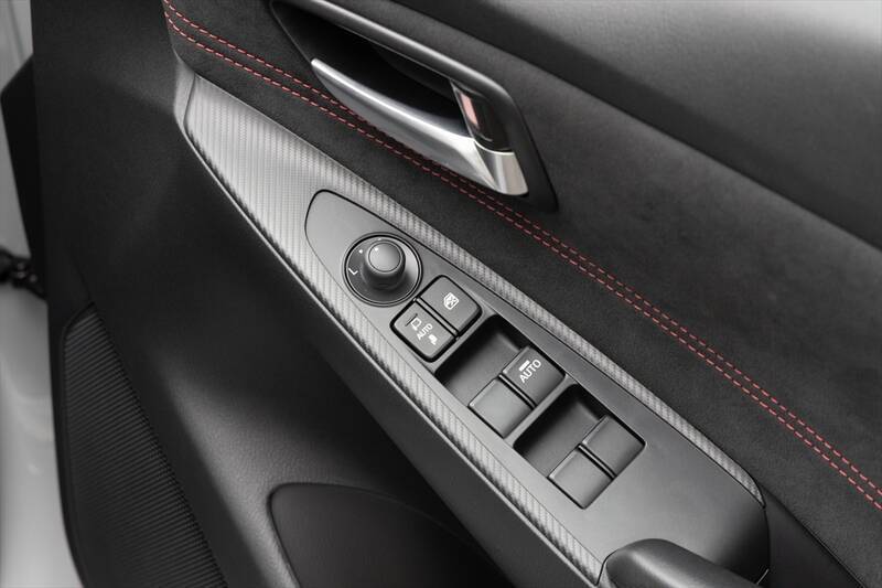 さよならMAZDA2。消えゆくマツダの看板小型車は「今こそ買うべき最強のホットハッチ」だった