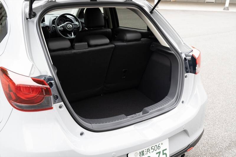 さよならMAZDA2。消えゆくマツダの看板小型車は「今こそ買うべき最強のホットハッチ」だった