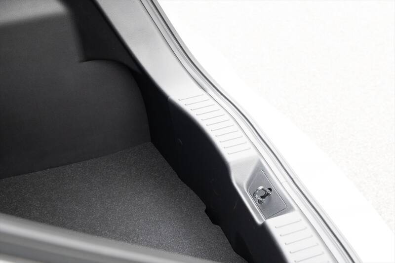 さよならMAZDA2。消えゆくマツダの看板小型車は「今こそ買うべき最強のホットハッチ」だった