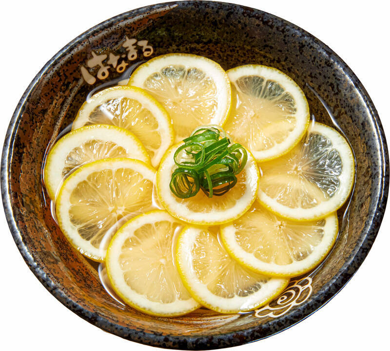 レモンで麺が見えない!? はなまる「冷レモンきしめん」23店舗限定