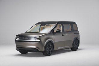 シャープ、2027年にEV参入へ！ コンセプトカーもジャパンモビリティショーで初公開